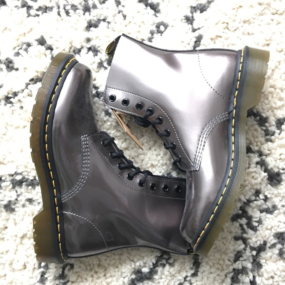 DR. MARTEN | Pascal Pewter Spectra Patent boots